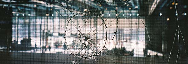 artisan vitrier remplacement vitrine magasin Toulouse